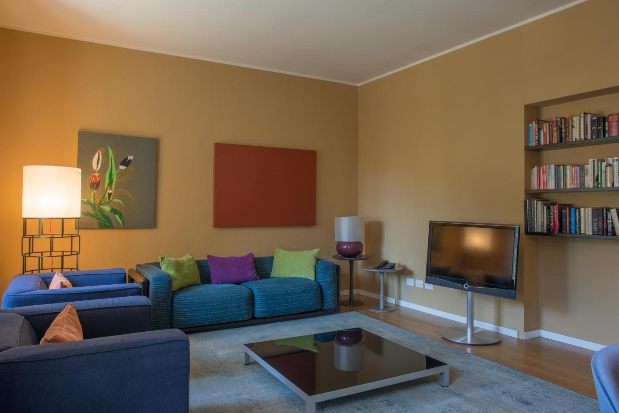 Casa Bianca Apartments โกโม ภายนอก รูปภาพ