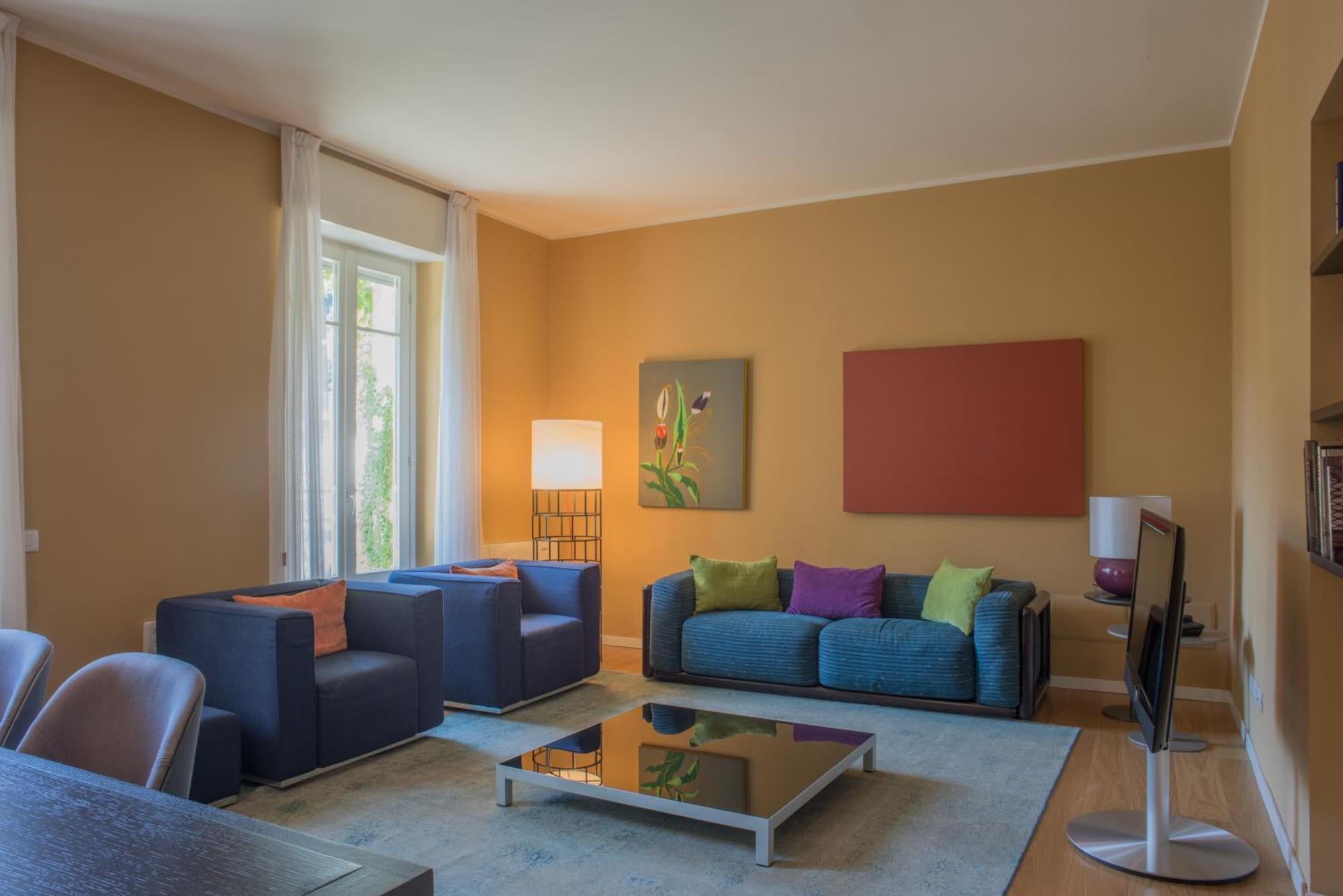 Casa Bianca Apartments โกโม ภายนอก รูปภาพ