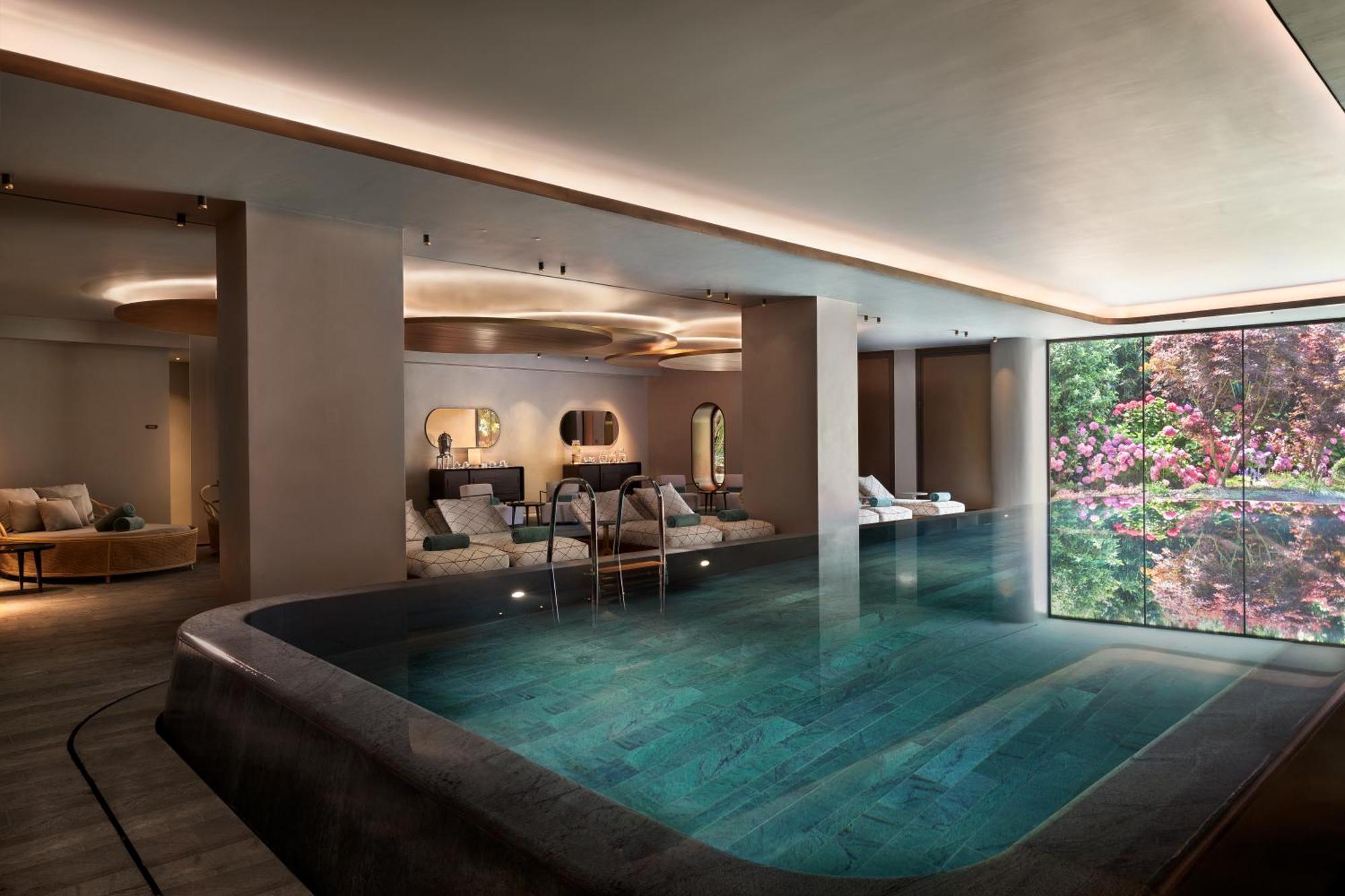 Casa Bianca Apartments โกโม ภายนอก รูปภาพ